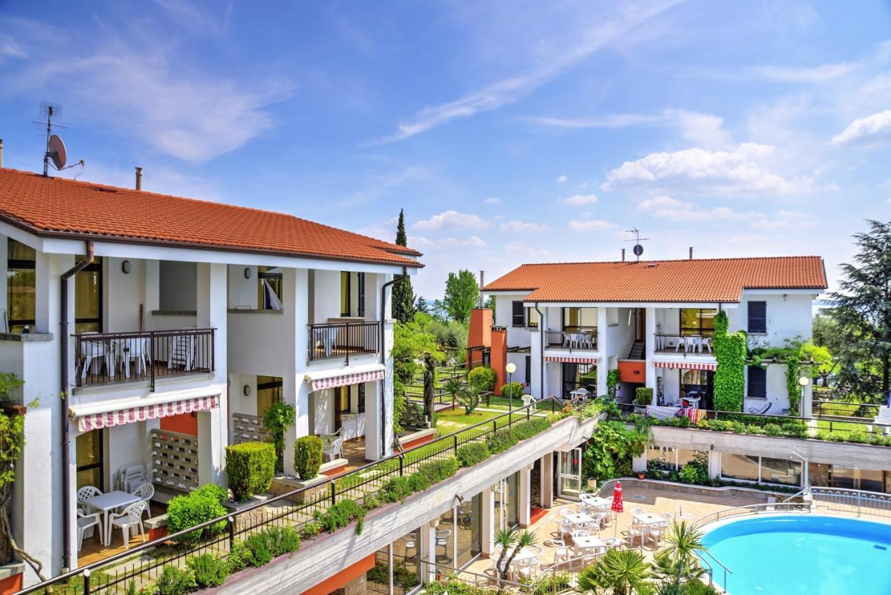 Italsol Residence Riai Moniga del Garda Room photo