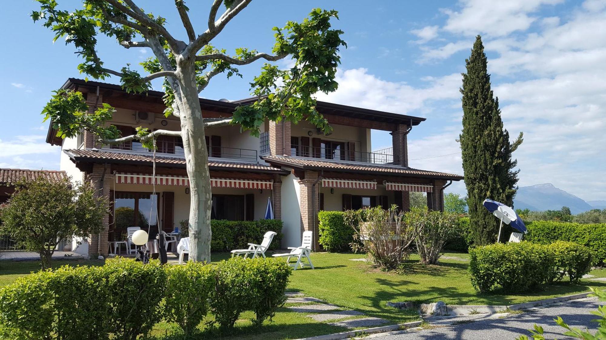 Italsol Residence Riai Moniga del Garda Exterior photo