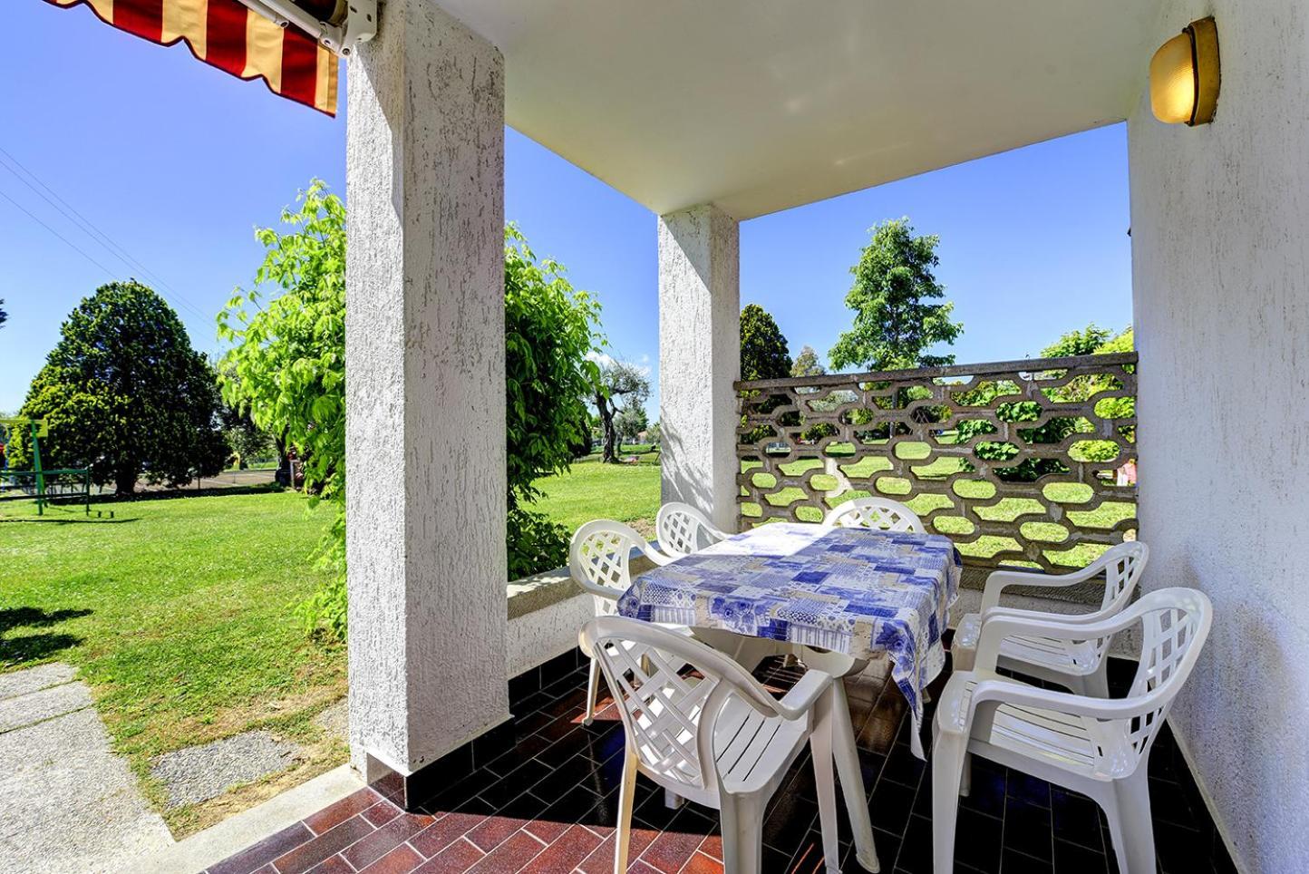 Italsol Residence Riai Moniga del Garda Room photo