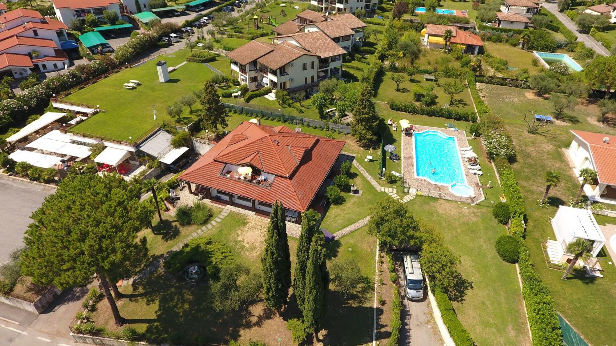 Italsol Residence Riai Moniga del Garda Room photo